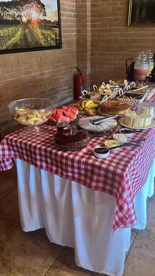 Vale Flores Inn